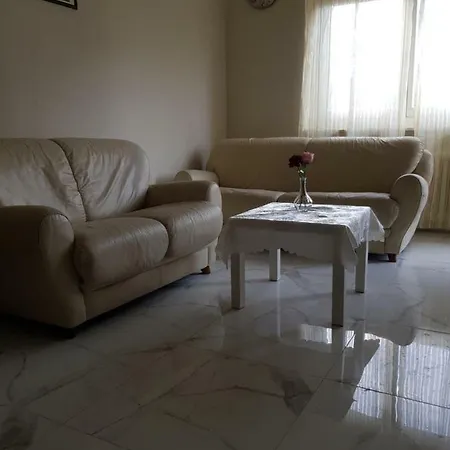 Piazza T. Galimberti - Lingotto