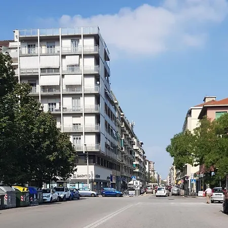 Piazza T. Galimberti - Lingotto Lägenhet *