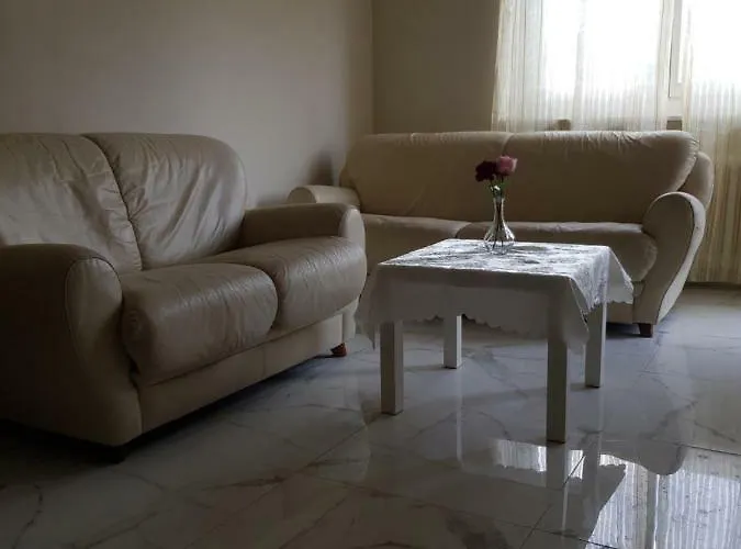 Piazza T. Galimberti - Lingotto